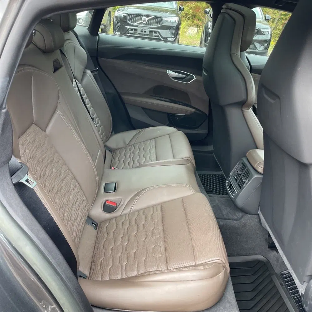 2023 Audi e-tron GT Premium Plus