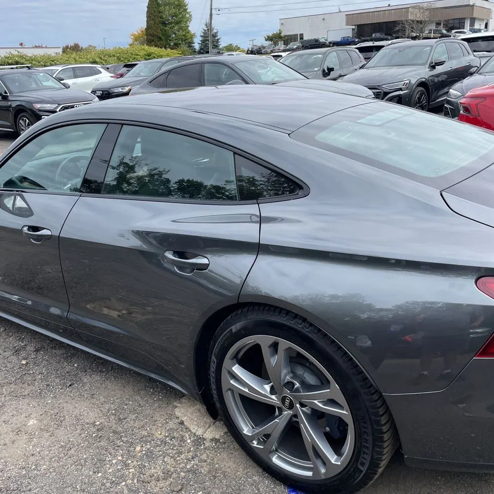 2023 Audi e-tron GT Premium Plus