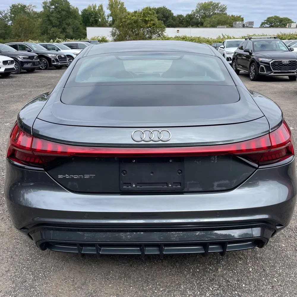 2023 Audi e-tron GT Premium Plus