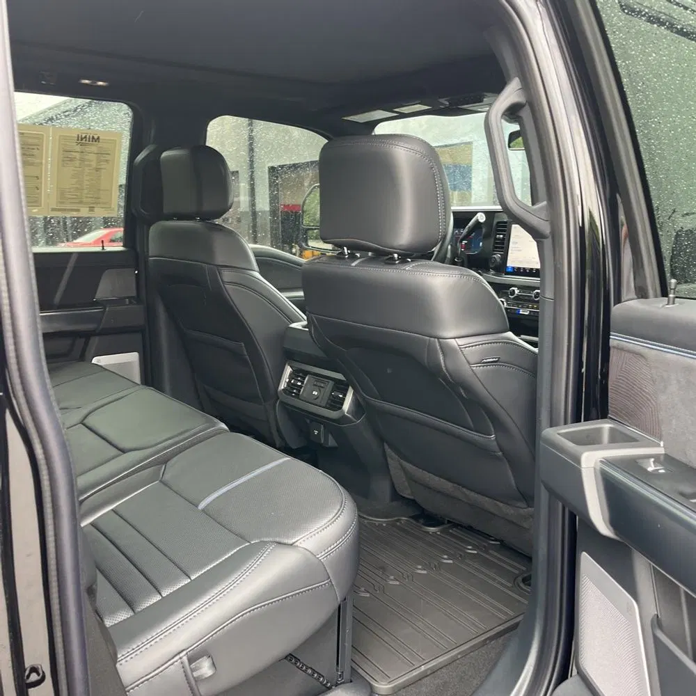 2025 Ford F450SD Platinum