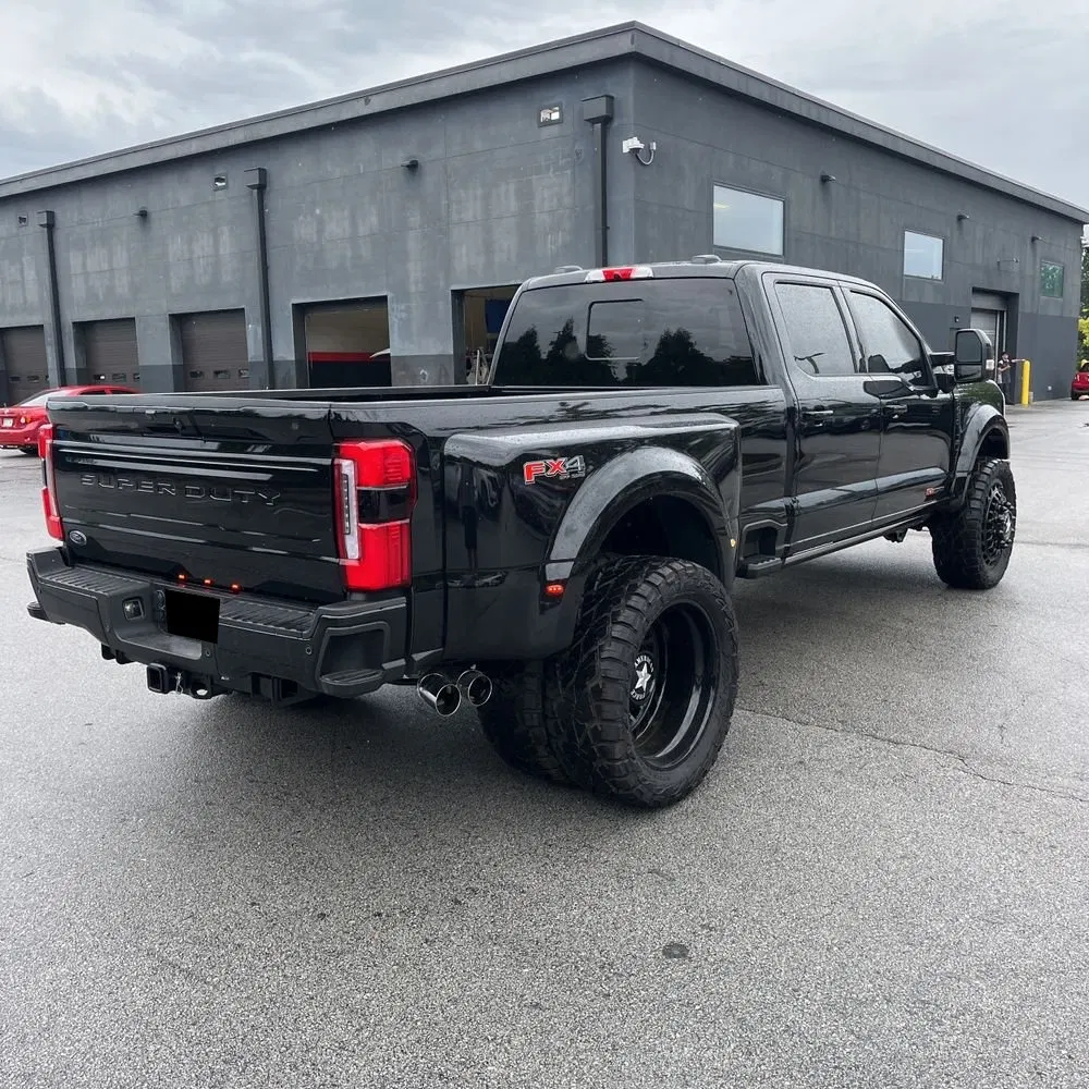 2025 Ford F450SD Platinum