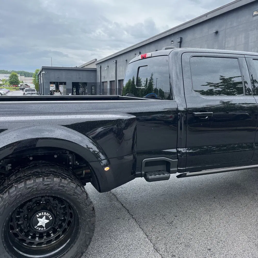 2025 Ford F450SD Platinum