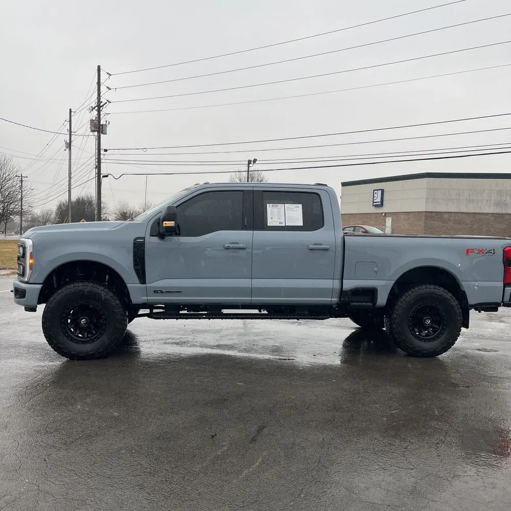 2024 Ford F-350 Super Duty Lariat