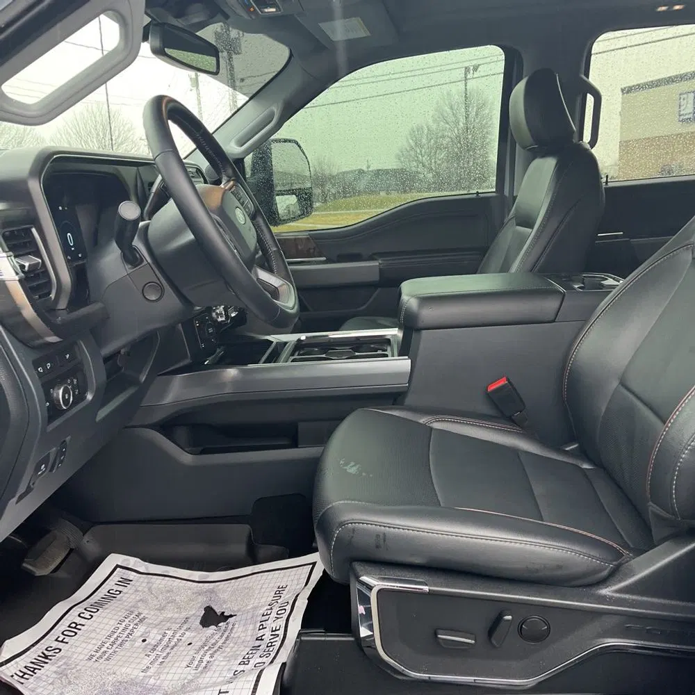 2024 Ford F-350 Super Duty Lariat