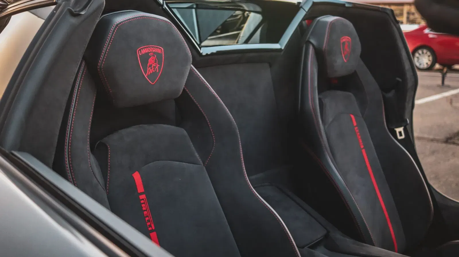 2016 Lamborghini Aventador LP700-4 Pirelli Edition Roadster