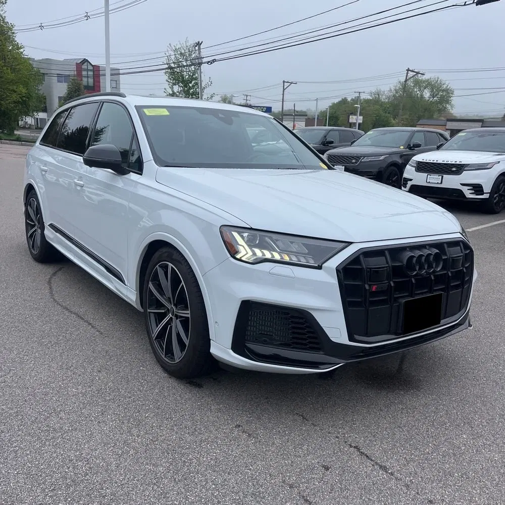 2023 Audi SQ7 Premium Plus