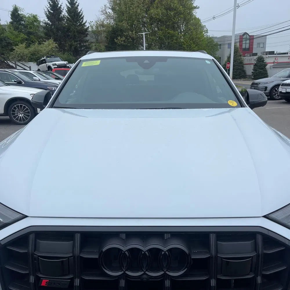 2023 Audi SQ7 Premium Plus