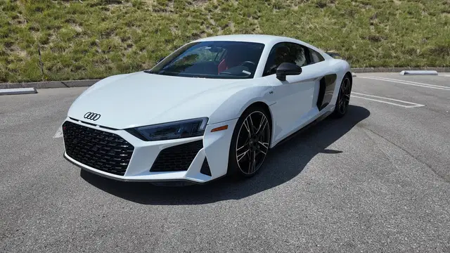 2020 Audi R8 V10 Performance Coupe - 602-hp V10, AWD, Express Red Interior, Carbon Exterior and Interior packages