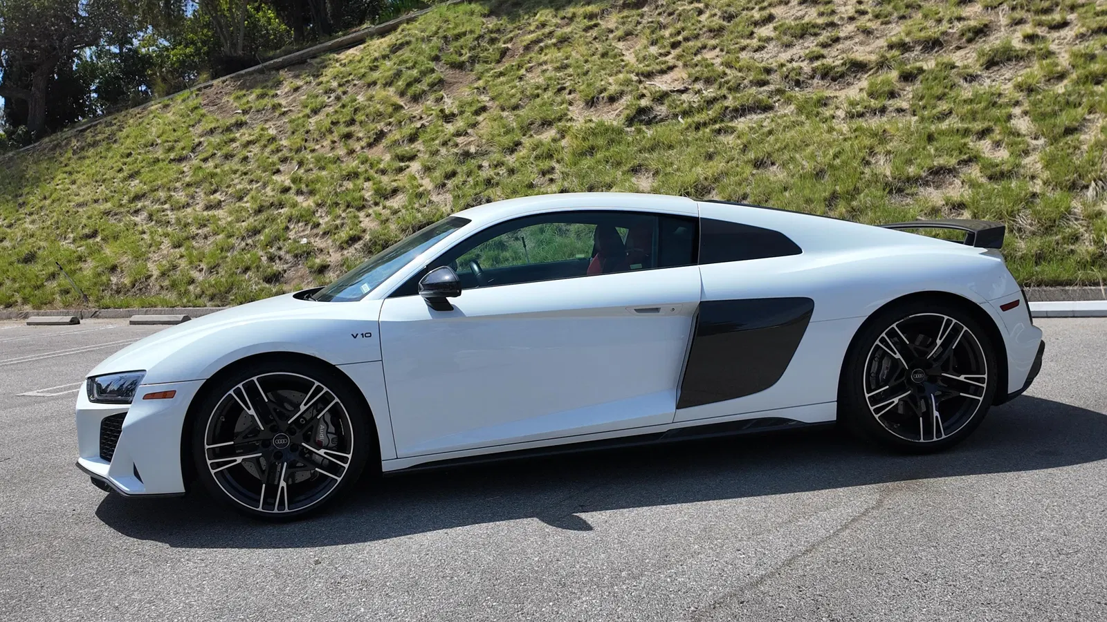 2020 Audi R8 V10 Performance Coupe - 602-hp V10, AWD, Express Red Interior, Carbon Exterior and Interior packages