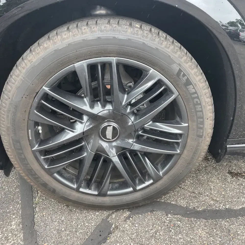 2025 Cadillac Escalade IQ Sport 2