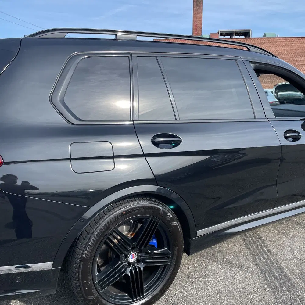 2022 BMW X7 ALPINA XB7