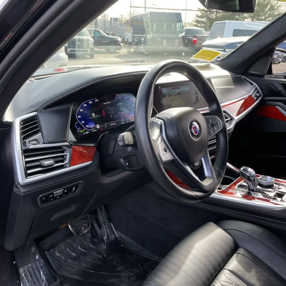 2022 BMW X7 ALPINA XB7
