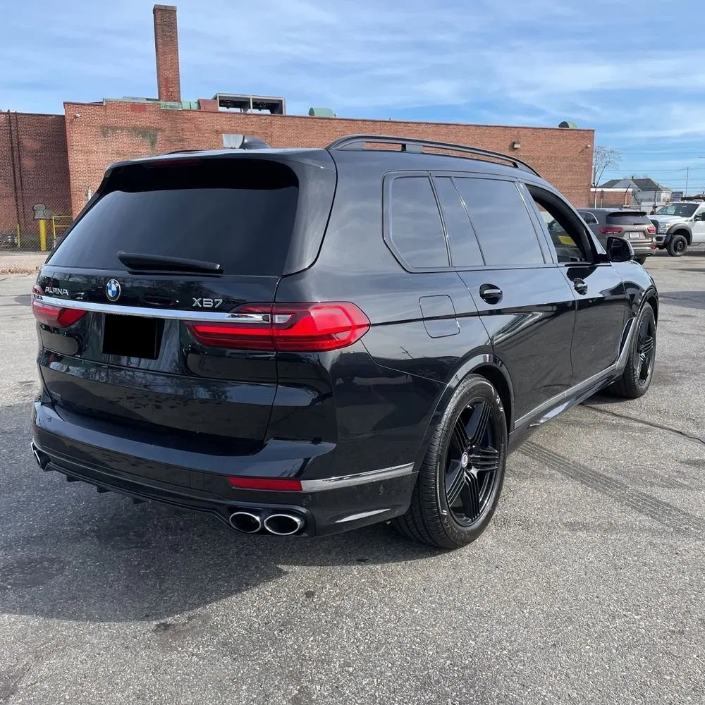 2022 BMW X7 ALPINA XB7