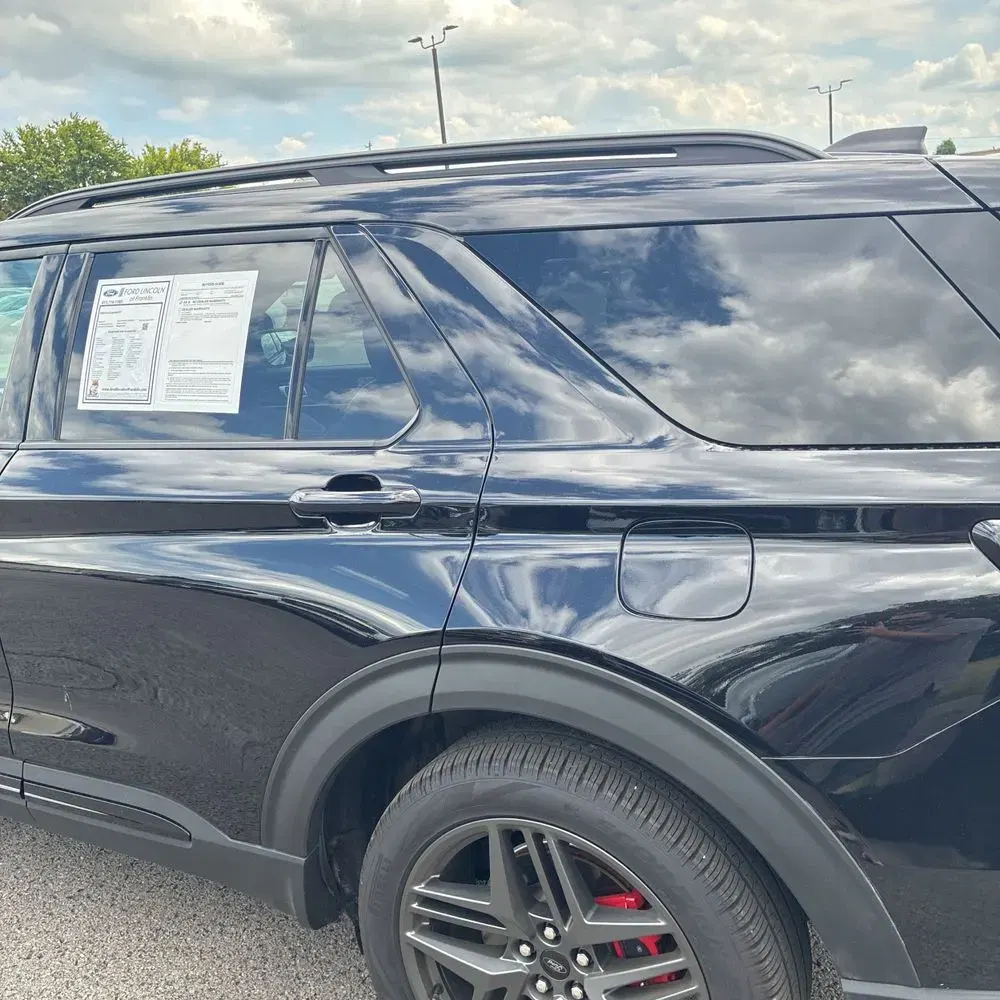 2025 Ford Explorer ST