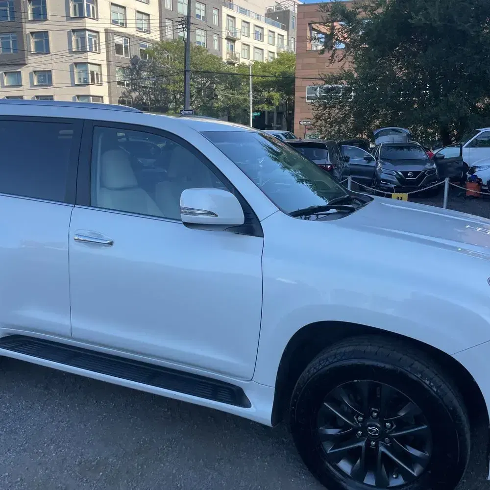 2022 Lexus GX 460 Base