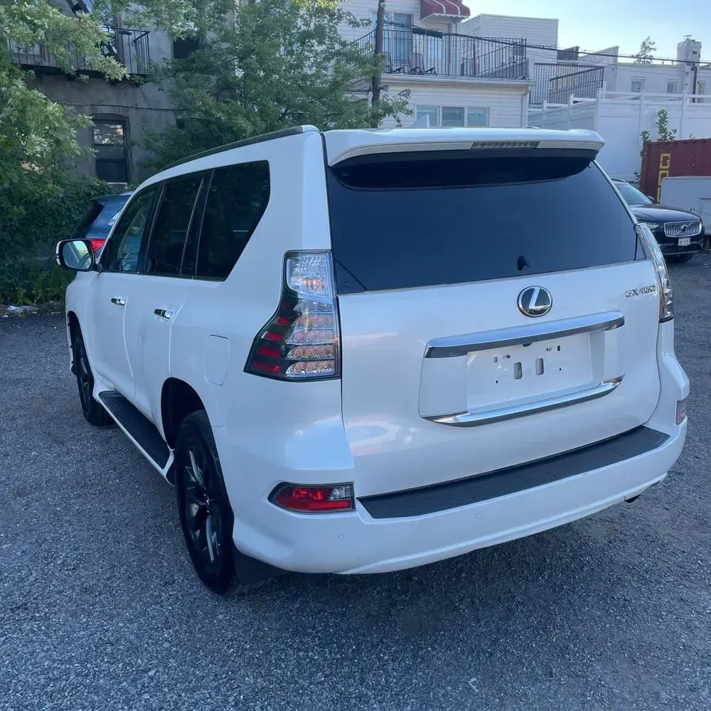 2022 Lexus GX 460 Base