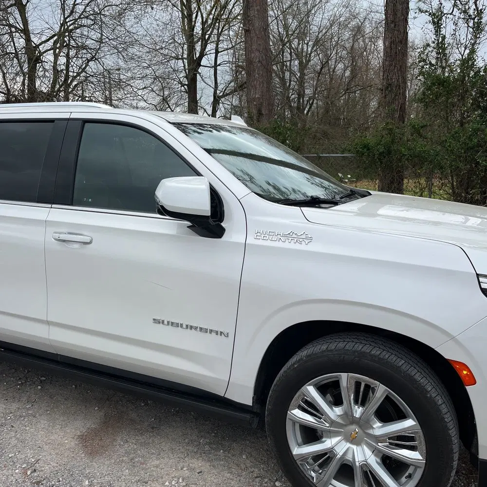 2023 Chevrolet Suburban High Country