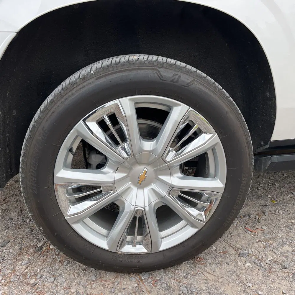 2023 Chevrolet Suburban High Country