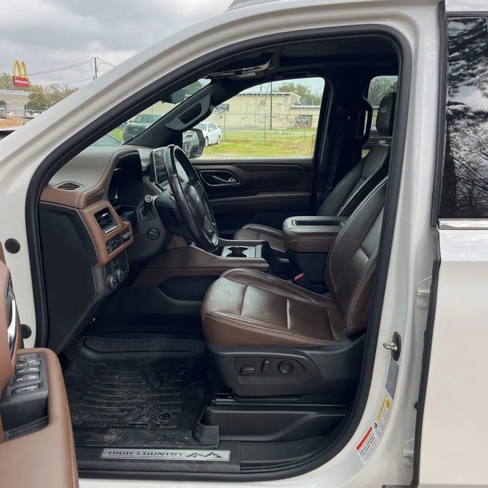 2023 Chevrolet Suburban High Country