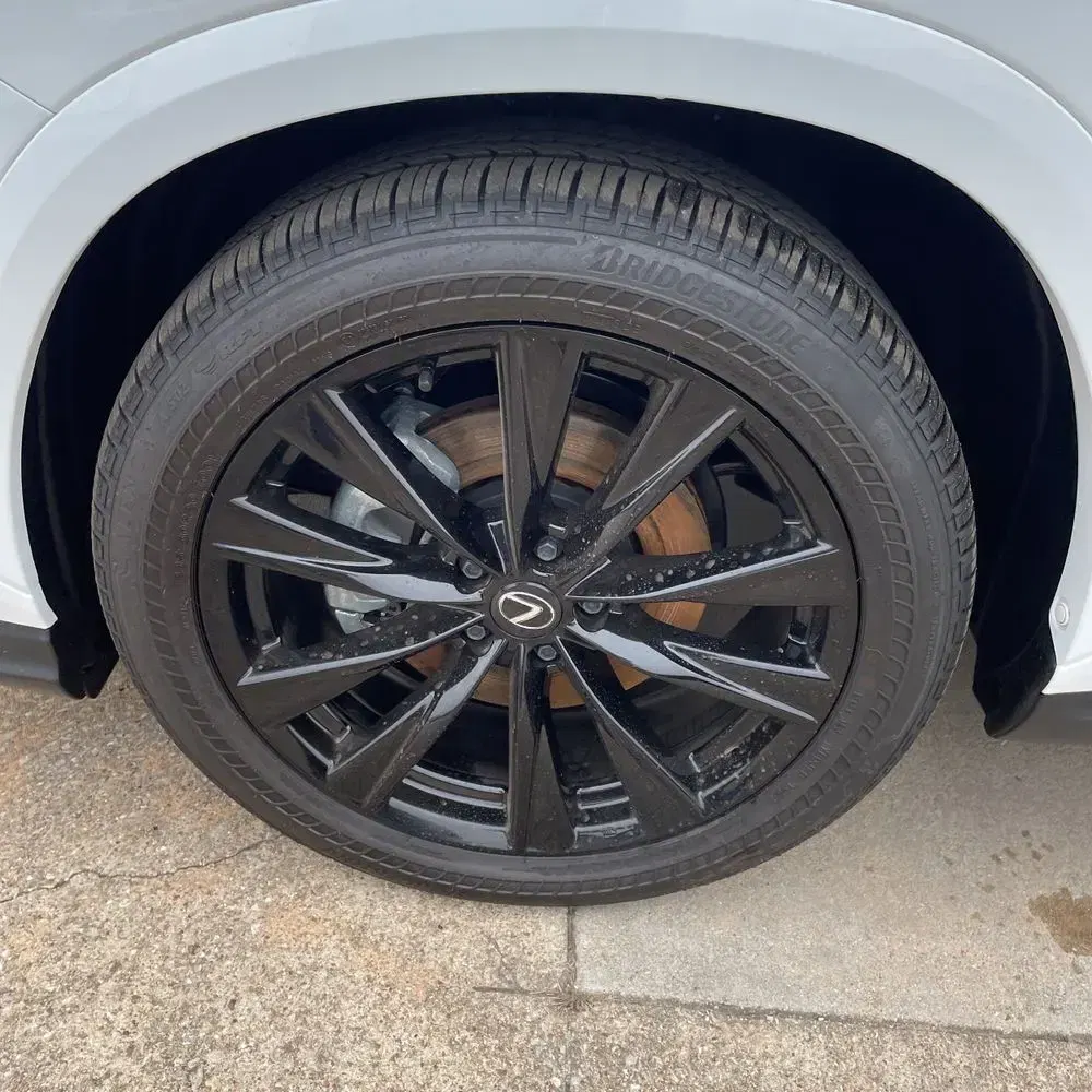 2025 Lexus NX 450h+ F SPORT Handling