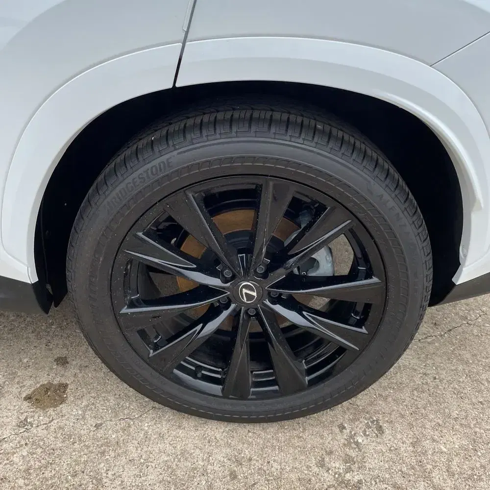 2025 Lexus NX 450h+ F SPORT Handling