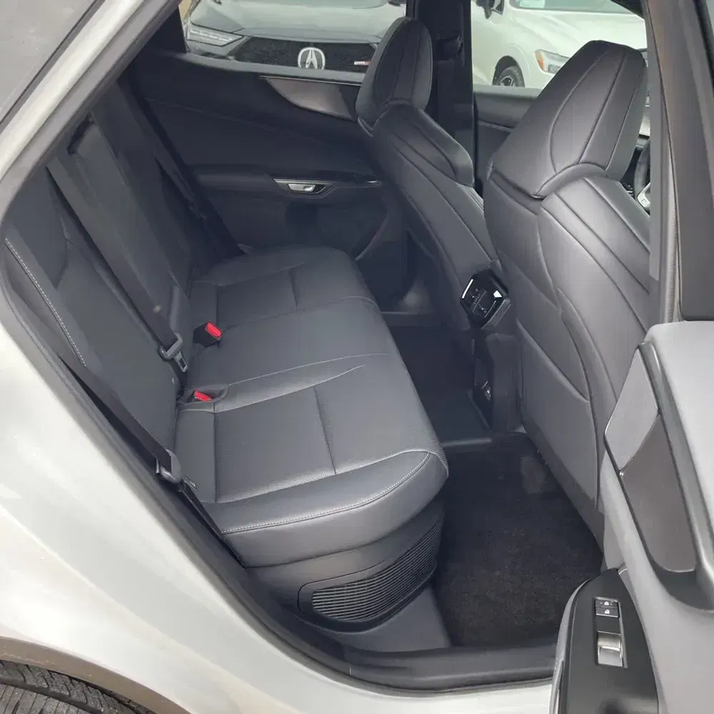 2025 Lexus NX 450h+ F SPORT Handling