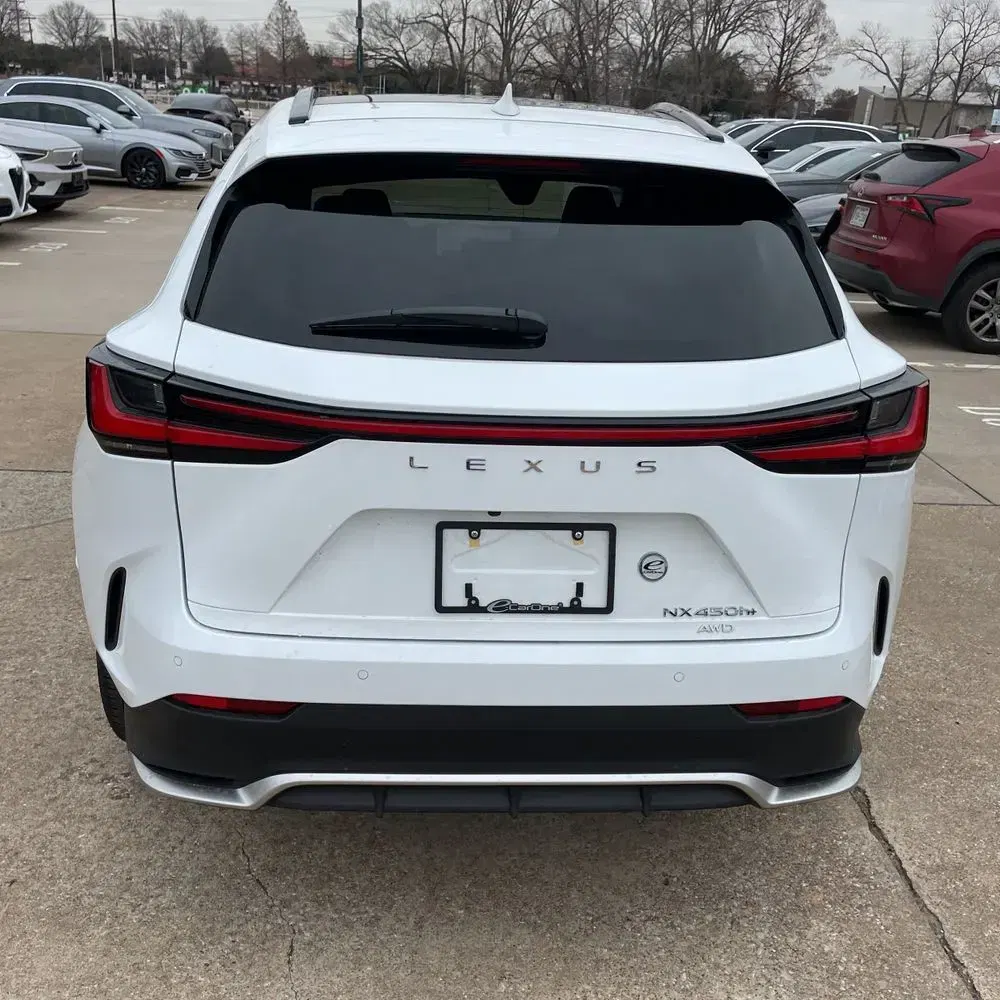 2025 Lexus NX 450h+ F SPORT Handling