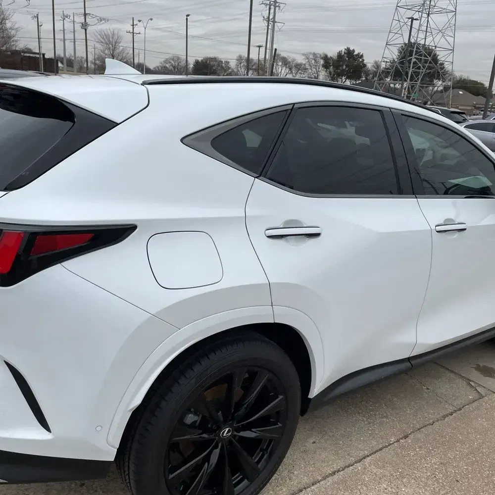 2025 Lexus NX 450h+ F SPORT Handling