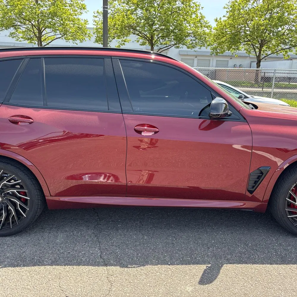 2024 BMW X5 M60i