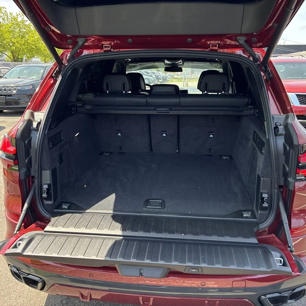 2024 BMW X5 M60i