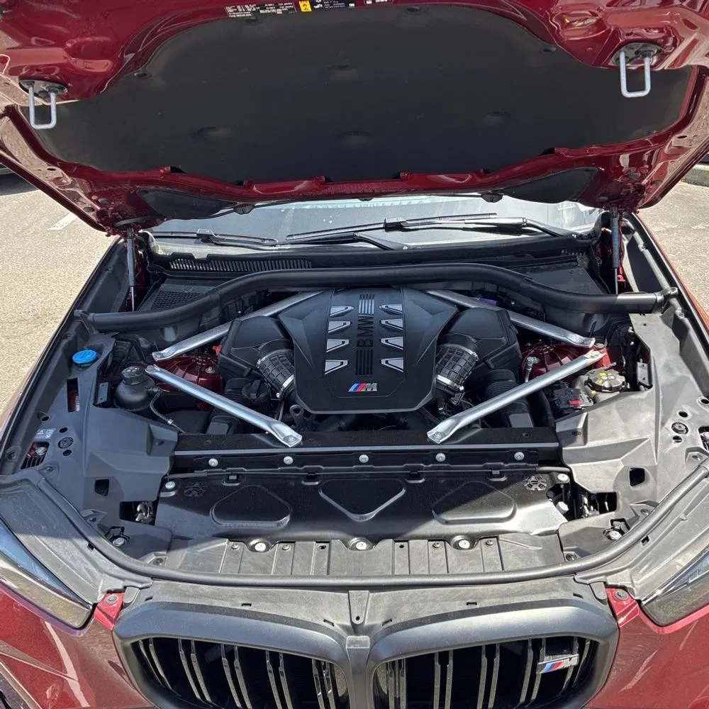 2024 BMW X5 M60i