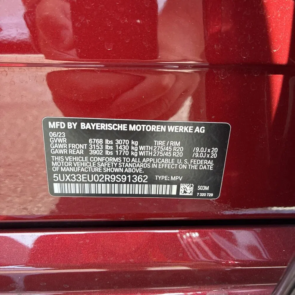 2024 BMW X5 M60i