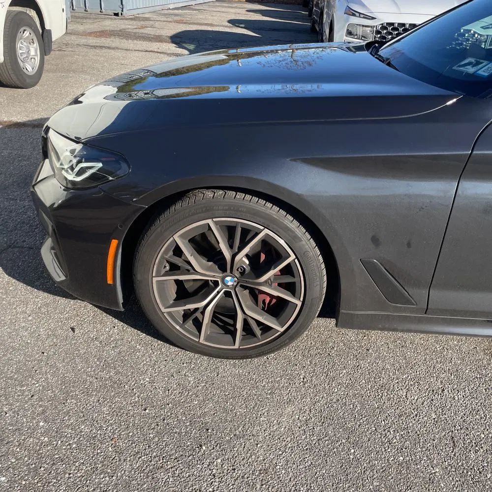 2022 BMW 5-Series M550xi