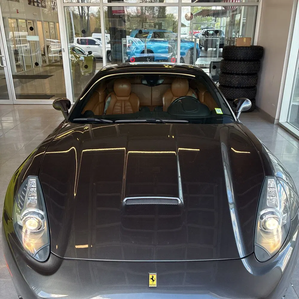 2010 Ferrari California Base 2D Convertible