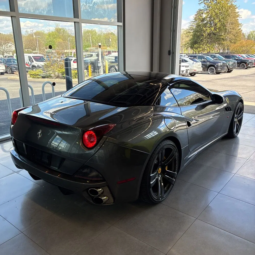 2010 Ferrari California Base 2D Convertible