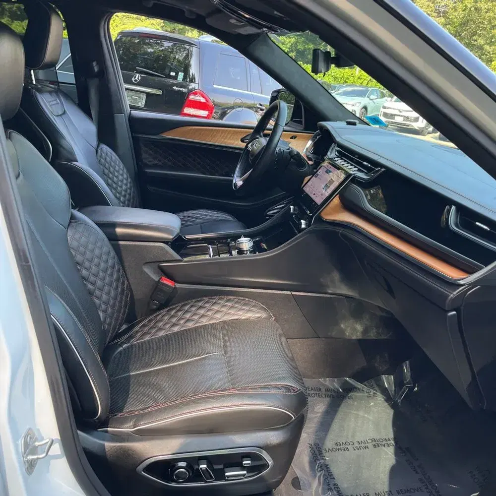2023 Jeep Grand Cherokee L Summit Reserve