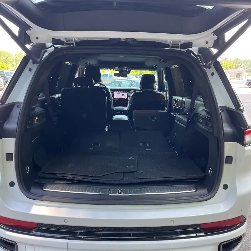 2023 Jeep Grand Cherokee L Summit Reserve