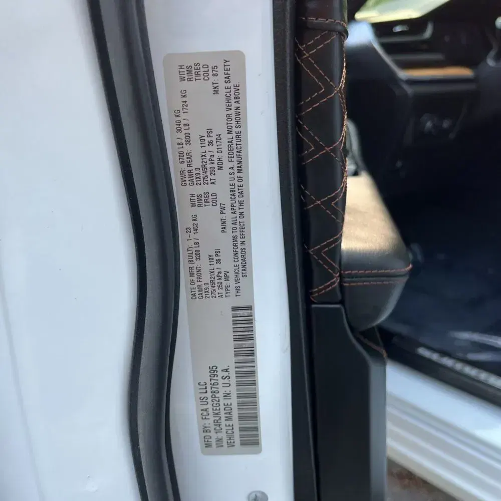 2023 Jeep Grand Cherokee L Summit Reserve
