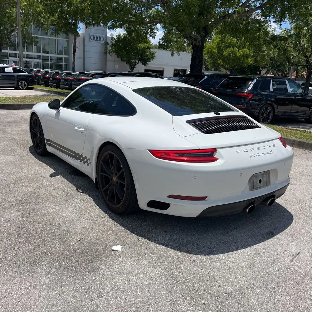2017 Porsche 911 Carrera 2 S