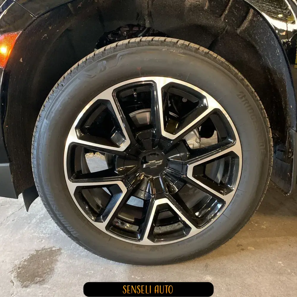 2024 Chevrolet Suburban RST