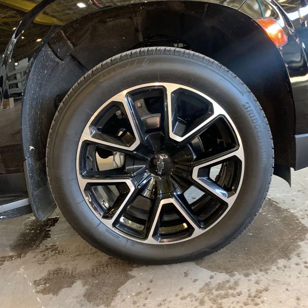 2024 Chevrolet Suburban RST