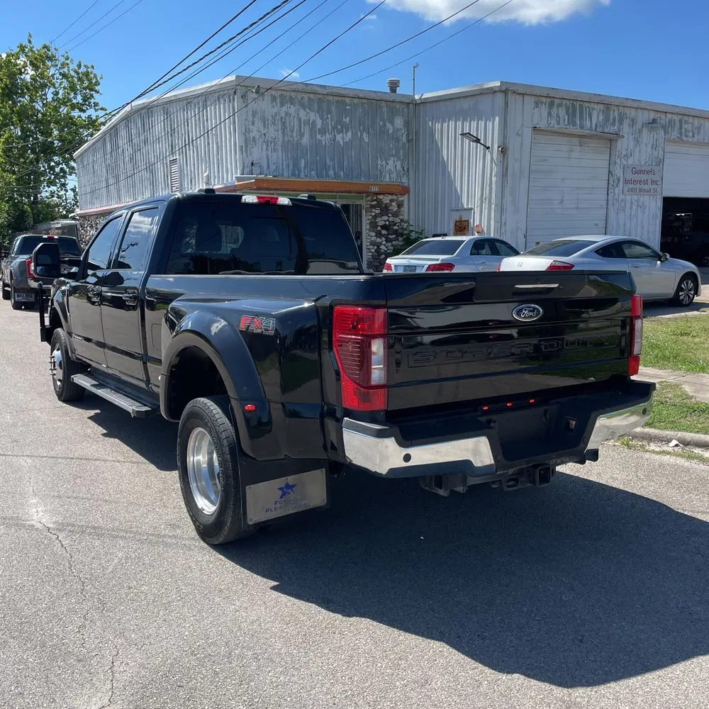 2022 Ford F-350 Super Duty Lariat