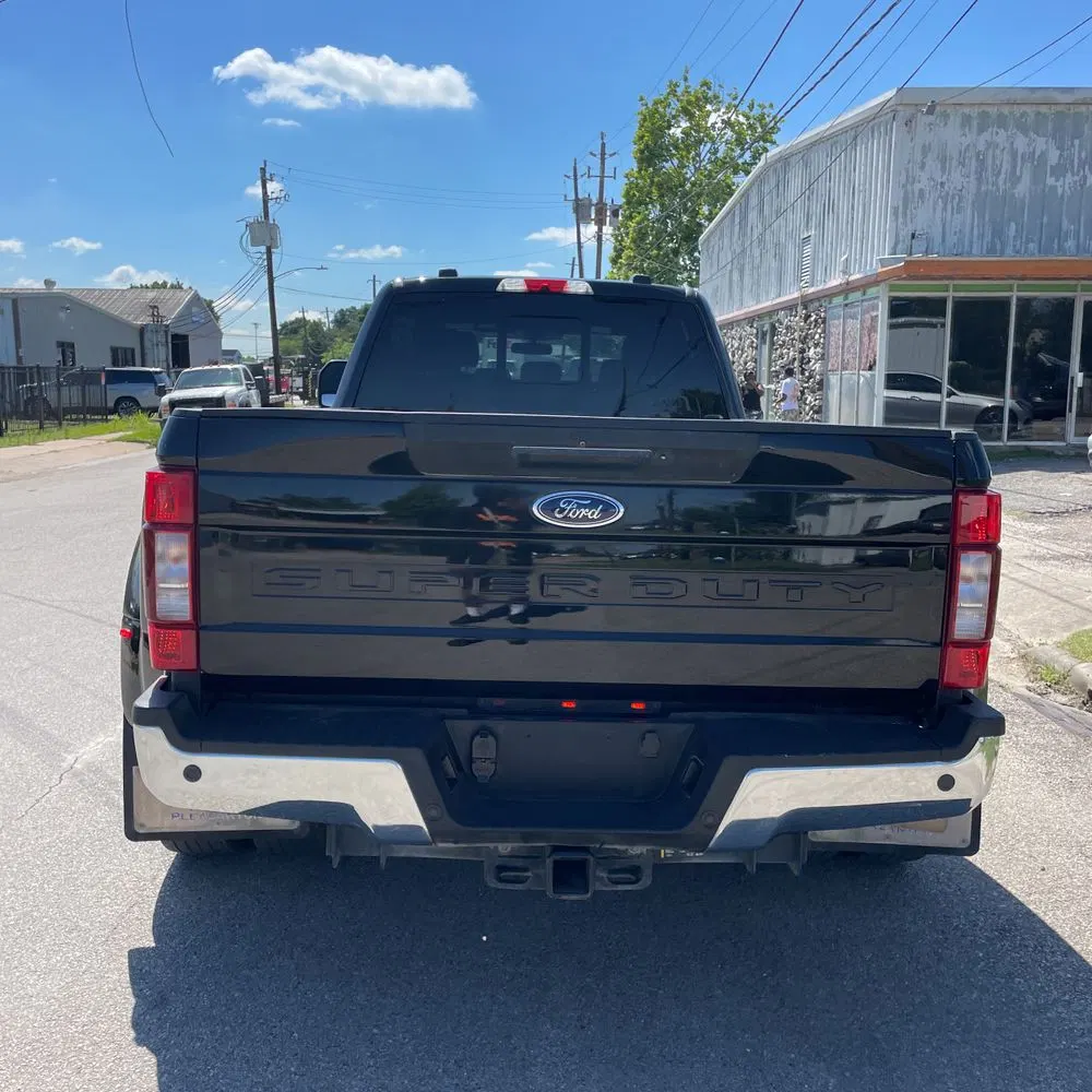 2022 Ford F-350 Super Duty Lariat