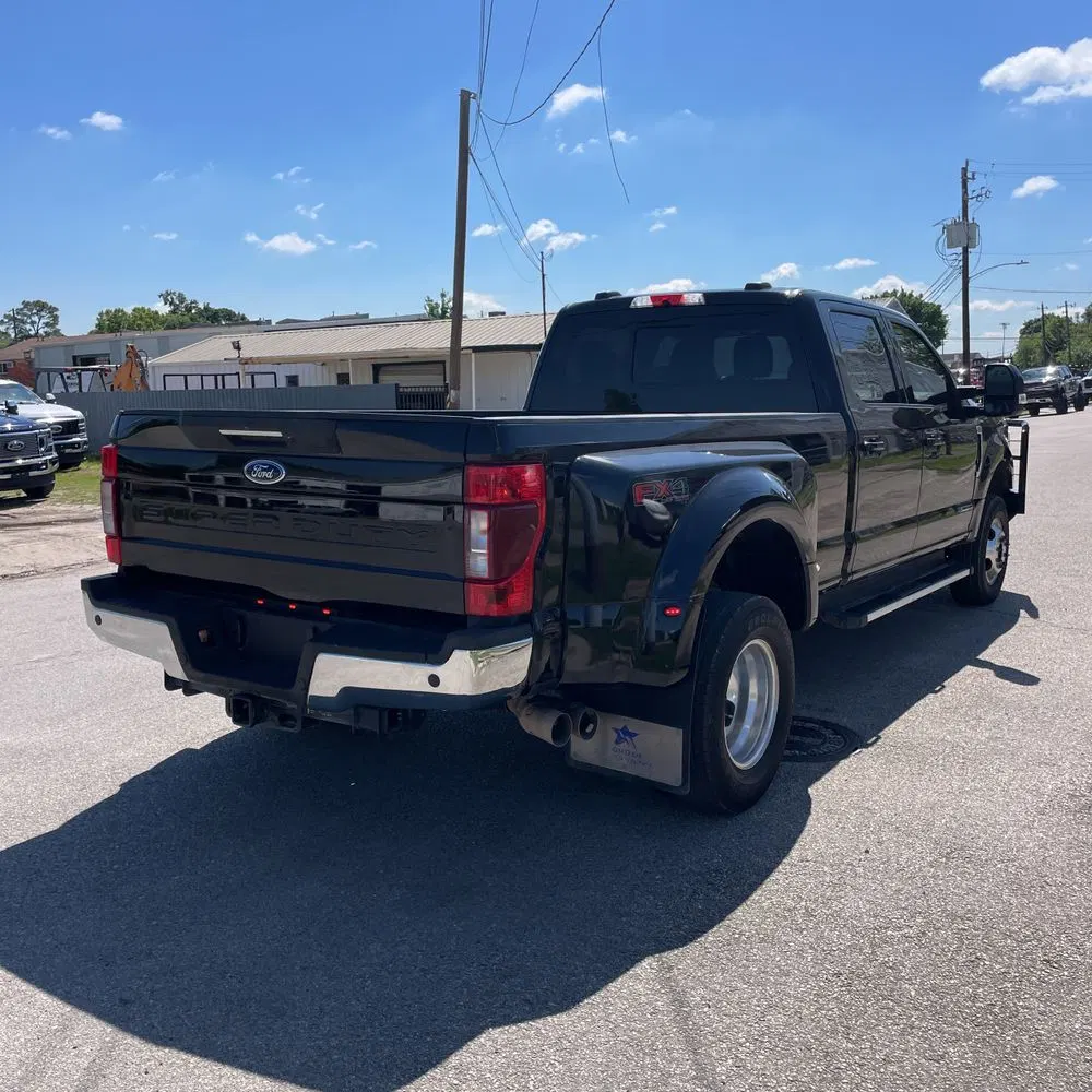 2022 Ford F-350 Super Duty Lariat
