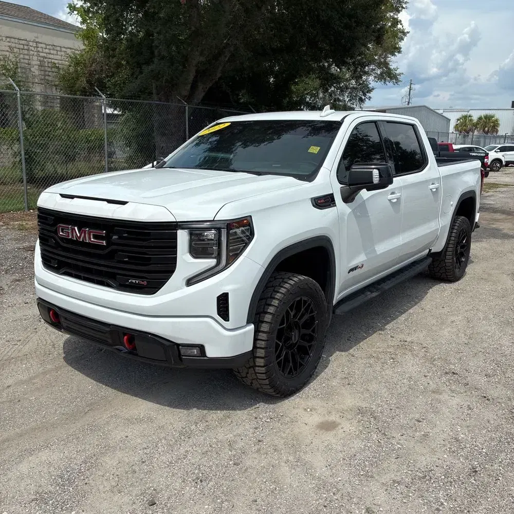 2022 GMC Sierra 1500 AT4