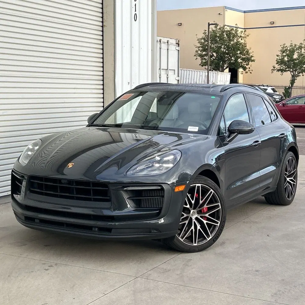 2022 Porsche Macan S