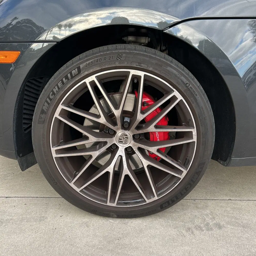 2022 Porsche Macan S