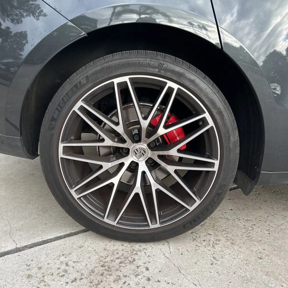 2022 Porsche Macan S