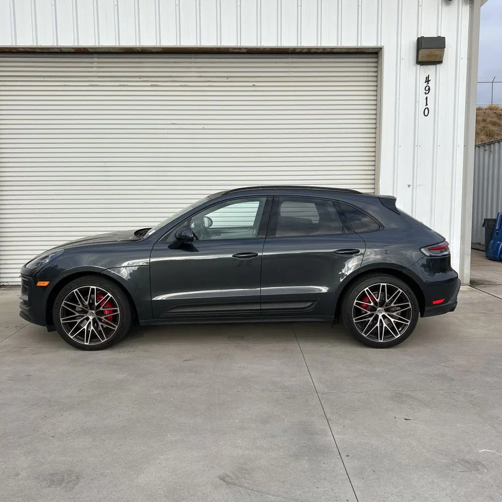 2022 Porsche Macan S