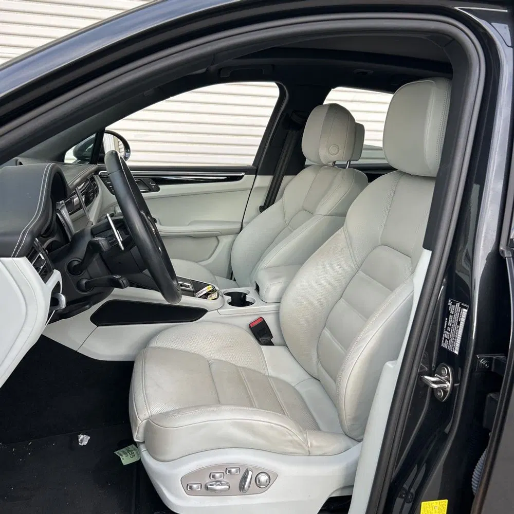 2022 Porsche Macan S